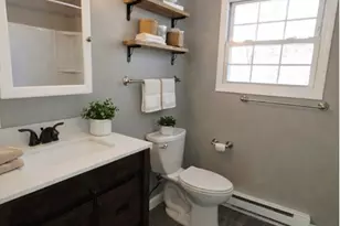 39 Adelaide Ave, Methuen, MA 01844 - Photo 3