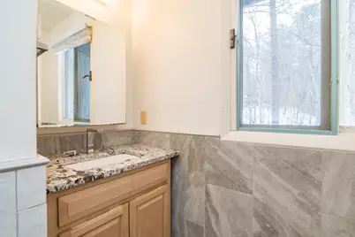 11 Overlook Drive, Amherst, MA 01002 - Photo 11