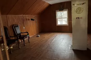 41 Amesbury St, Worcester, MA 01604 - Photo 17