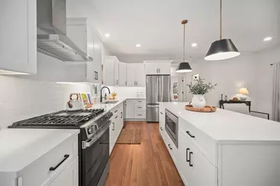 16 Clinton Street, Marlborough, MA 01752 - Photo 9