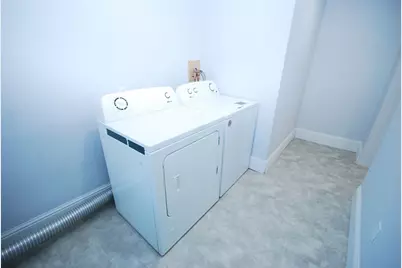 22 Eleanor Rd, Springfield, MA 01108 - Photo 13