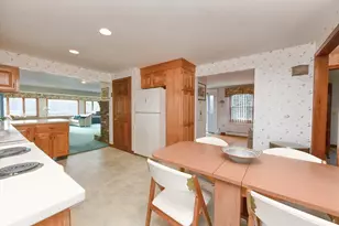 18 Gibbs Rd, Bourne, MA 02562 - Photo 9
