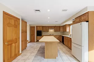 189 Sheri Ln, Weymouth, MA 02190 - Photo 9