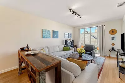150 Dorchester Ave #604, Boston, MA 02127 - Photo 5