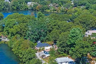 93 Sweetwater St, Saugus, MA 01906 - Photo 19