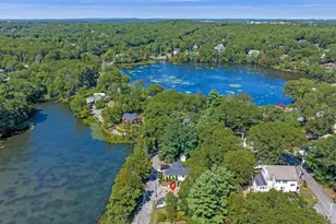 93 Sweetwater St, Saugus, MA 01906 - Photo 31