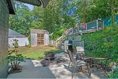 93 Sweetwater St, Saugus, MA 01906 - Photo 23