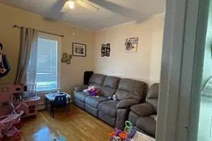 109 Wordsworth St, Boston, MA 02128 - Photo 9