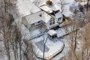 9 Marshall Dr, West Newbury, MA 01985 - Photo 3