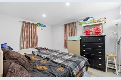 14 Mount Pleasant Ave, Dracut, MA 01826 - Photo 17