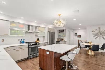 12 Spring Garden Street #B, Boston, MA 02125 - Photo 5