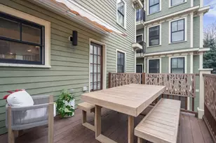 12 Spring Garden St, Boston, MA 02125 - Photo 7