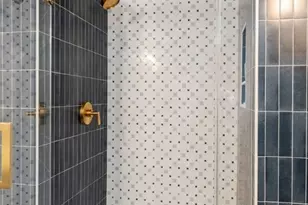 12 Spring Garden St, Boston, MA 02125 - Photo 21