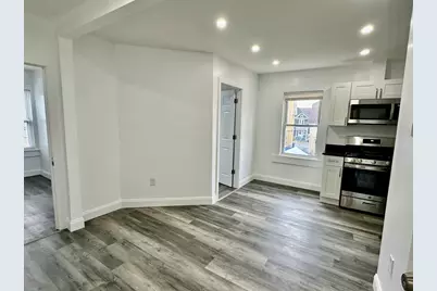 143-145 Foster St, Lawrence, MA 01843 - Photo 9