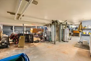 15 Seaview Ave, Swansea, MA 02777 - Photo 39