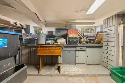 15 Seaview Ave, Swansea, MA 02777 - Photo 39