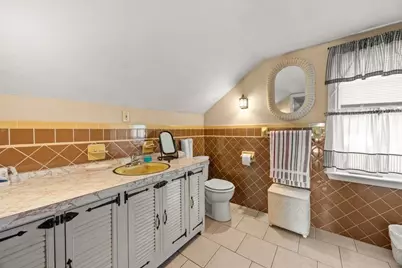 15 Seaview Ave, Swansea, MA 02777 - Photo 35