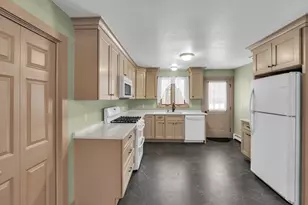 300 Padre Rd, New Braintree, MA 01531 - Photo 15