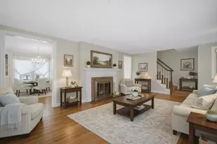 46 Puritan Cir, Springfield, MA 01119 - Photo 7