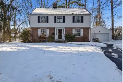 46 Puritan Cir, Springfield, MA 01119 - Photo 3