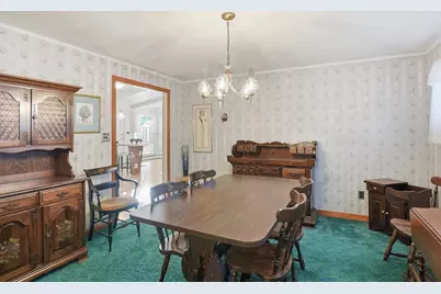 27 Thurston Pl, Fitchburg, MA 01420 - Photo 15