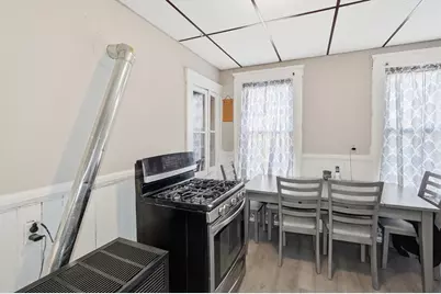 13-15 Sterling St, Worcester, MA 01610 - Photo 13