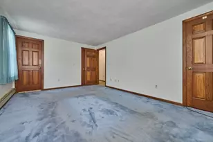 31 Walton St, Waltham, MA 02451 - Photo 23