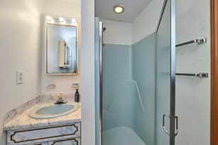 31 Walton St, Waltham, MA 02451 - Photo 27