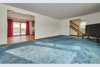 31 Walton St, Waltham, MA 02451 - Photo 7