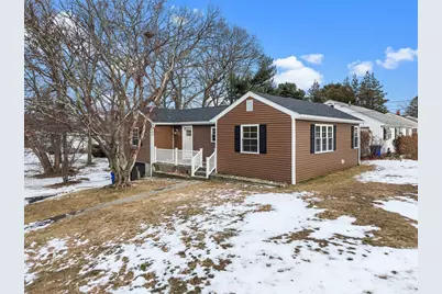 225 Rich St, Fall River, MA 02720 - Photo 3