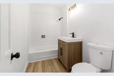 225 Rich St, Fall River, MA 02720 - Photo 15