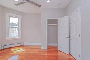 129 Harrishof, Boston, MA 02121 - Photo 7