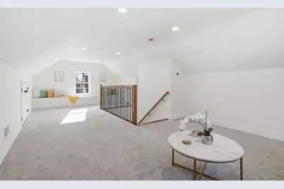 28 Arlington St, Woburn, MA 01801 - Photo 25