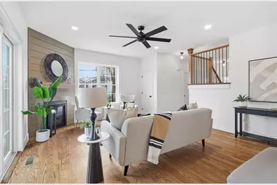 28 Arlington St, Woburn, MA 01801 - Photo 5