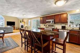 28 Coleman Rd, Groveland, MA 01834 - Photo 3