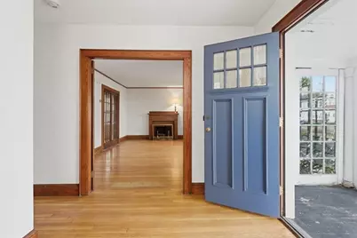 559 Gallivan Blvd, Boston, MA 02124 - Photo 9