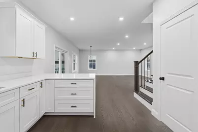 138 Eighteenth St., Fall River, MA 02723 - Photo 17