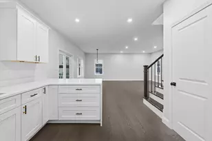 138 18th St, Fall River, MA 02723 - Photo 17