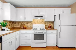 14 Magna Rd, Methuen, MA 01844 - Photo 17