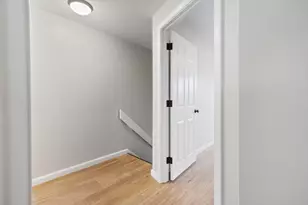 12C Oliver St, Haverhill, MA 01832 - Photo 13