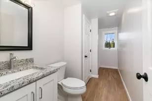 12C Oliver St, Haverhill, MA 01832 - Photo 21