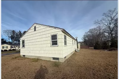 2 Bounty Rd, Oxford, MA 01540 - Photo 3