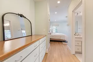 676 Elm St, Dartmouth, MA 02748 - Photo 25