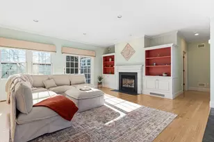 676 Elm St, Dartmouth, MA 02748 - Photo 9