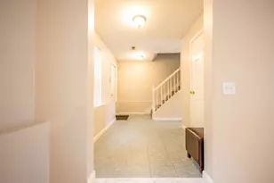 5337 B Washington St, Boston, MA 02132 - Photo 27