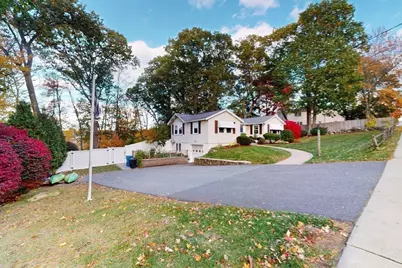 1393 Trapelo Road, Waltham, MA 02451 - Photo 3