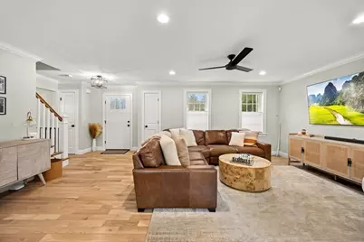 70 Sandy Hill Rd, Raynham, MA 02767 - Photo 5