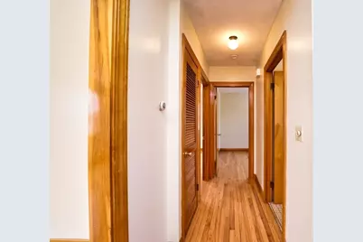 303 Cummington St, New Bedford, MA 02745 - Photo 9