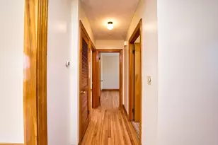 303 Cummington St, New Bedford, MA 02745 - Photo 9