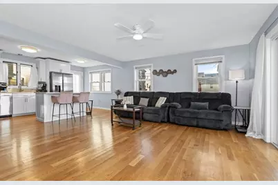 9 Doctor St #., Fall River, MA 02720 - Photo 3